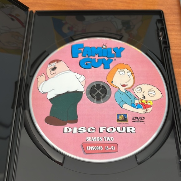 Family Guy DVDs, volume one, seasons 1 & 2, four DVDs, opened but barely… - Picture 15 of 15